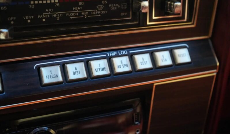 Ford Lincoln Continental Mark VI Signature Series aut. full