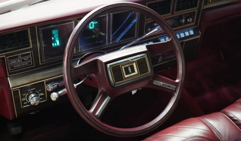 Ford Lincoln Continental Mark VI Signature Series aut. full