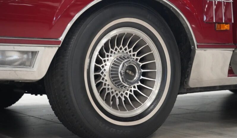 Ford Lincoln Continental Mark VI Signature Series aut. full