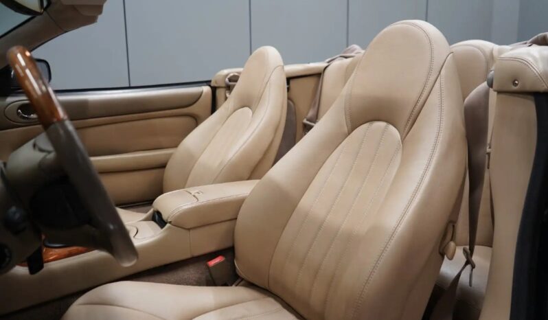 Jaguar XK8 Convertible aut. full