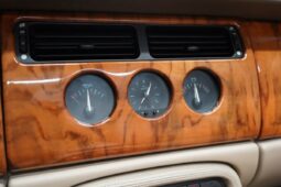 Jaguar XK8 Convertible aut. full