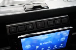 Land Rover Defender 90 TD5 Hard Top full