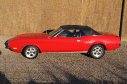 Ford Mustang Cab full