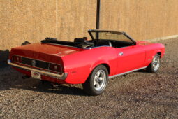 Ford Mustang Cab full