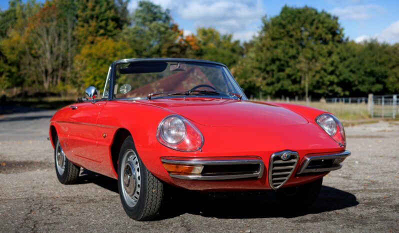 Alfa Romeo Spider 1600 “Duetto” full