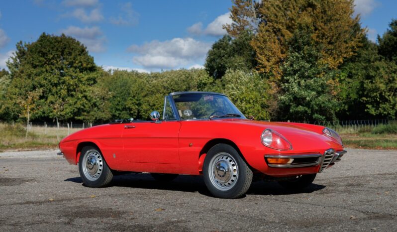 Alfa Romeo Spider 1600 “Duetto” full