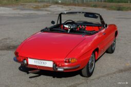 Alfa Romeo Spider 1600 “Duetto” full