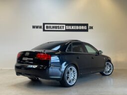 Audi A4 S4 4,2 V8 quattro Tiptr. 4d full
