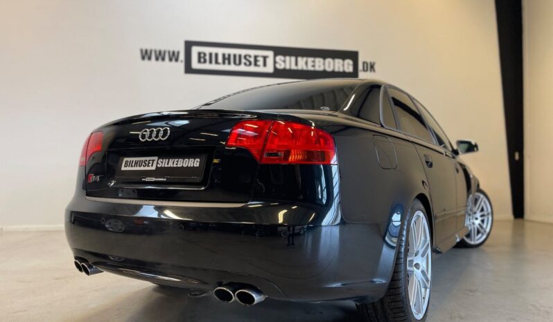 Audi A4 S4 4,2 V8 quattro Tiptr. 4d full