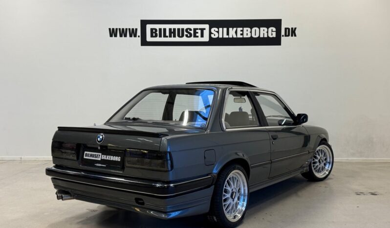 BMW 3-serie E30 320i 2,0 2d full