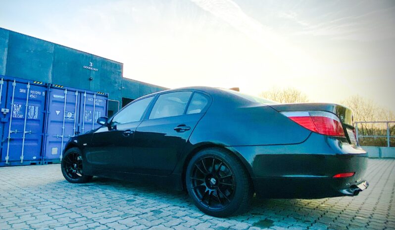 BMW 5-serie E60 530i full