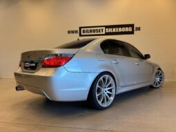 BMW 5-serie E60 550i 4,8 Steptr. 4d full