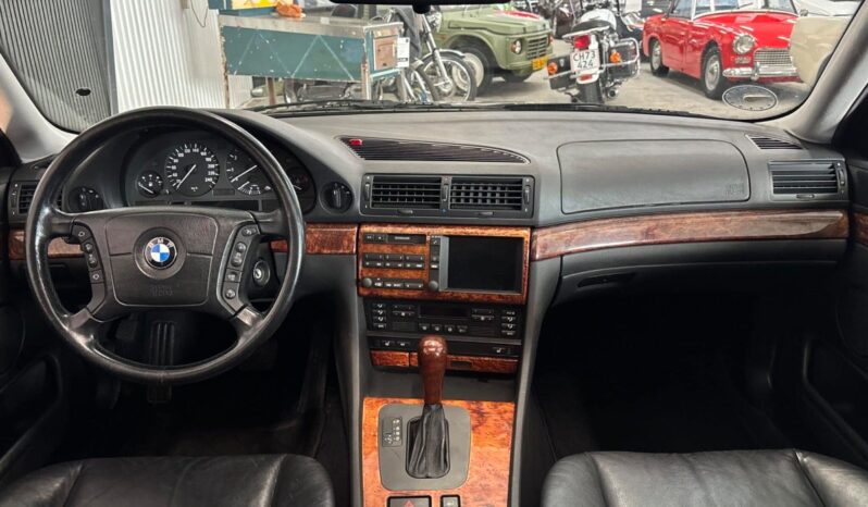 BMW 7-serie E38 735I V8 Steptronic full