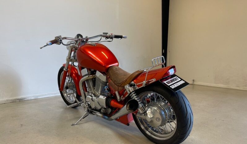 Suzuki SJ410 VS 1400 Intruder full