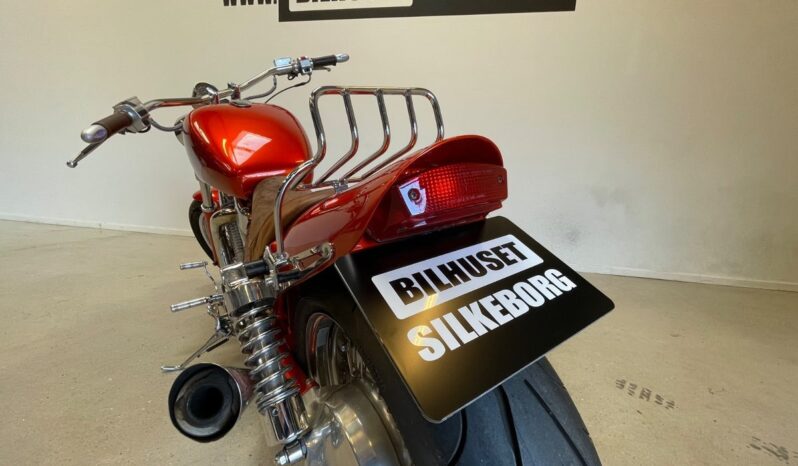 Suzuki SJ410 VS 1400 Intruder full