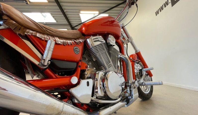 Suzuki SJ410 VS 1400 Intruder full