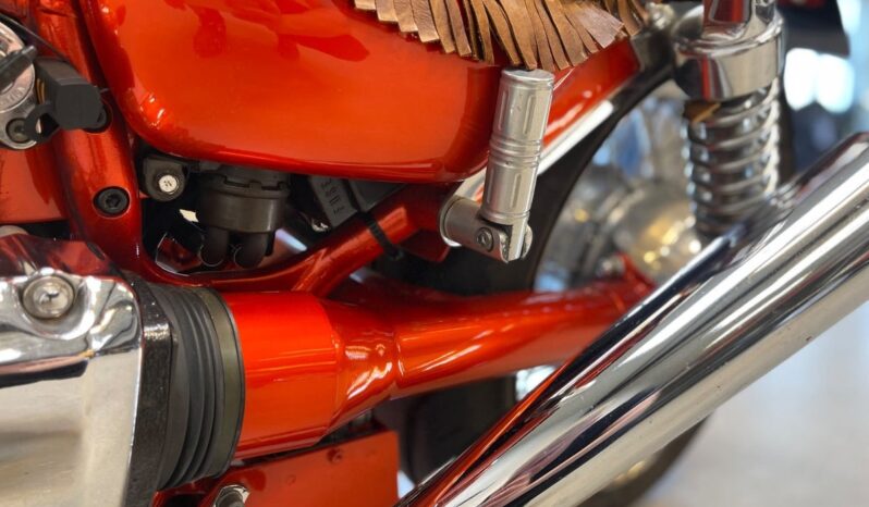 Suzuki SJ410 VS 1400 Intruder full