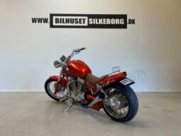 Suzuki SJ410 VS 1400 Intruder full