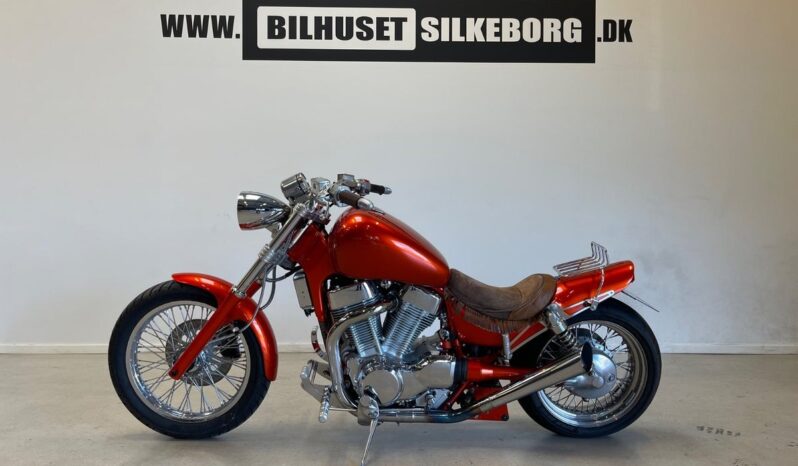 Suzuki SJ410 VS 1400 Intruder full