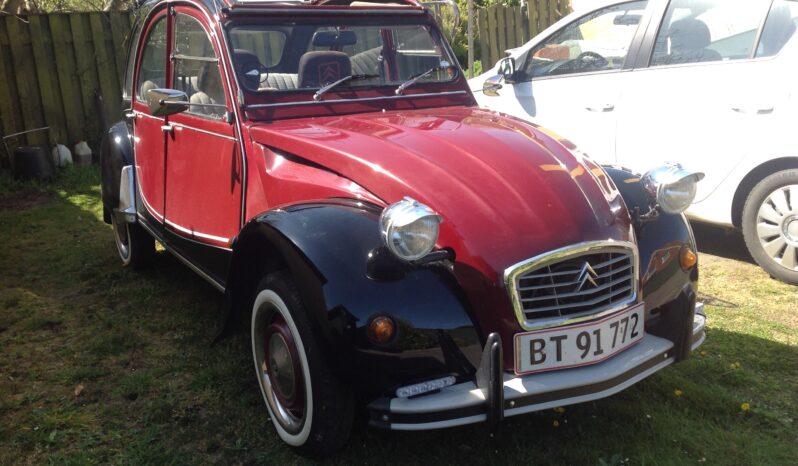 Citroën 2CV Charleston full