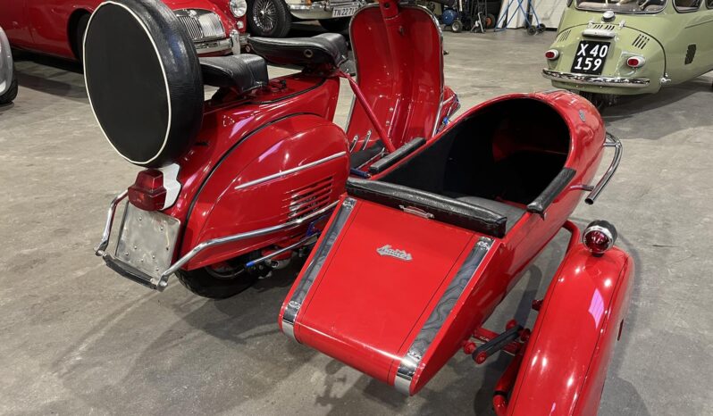 Vespa 150 Sprint m/ Master sidevogn full