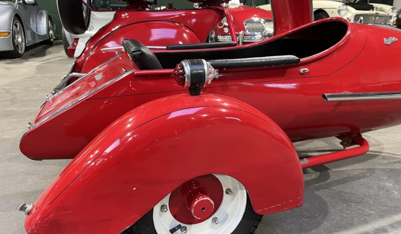 Vespa 150 Sprint m/ Master sidevogn full