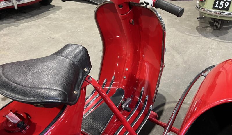 Vespa 150 Sprint m/ Master sidevogn full