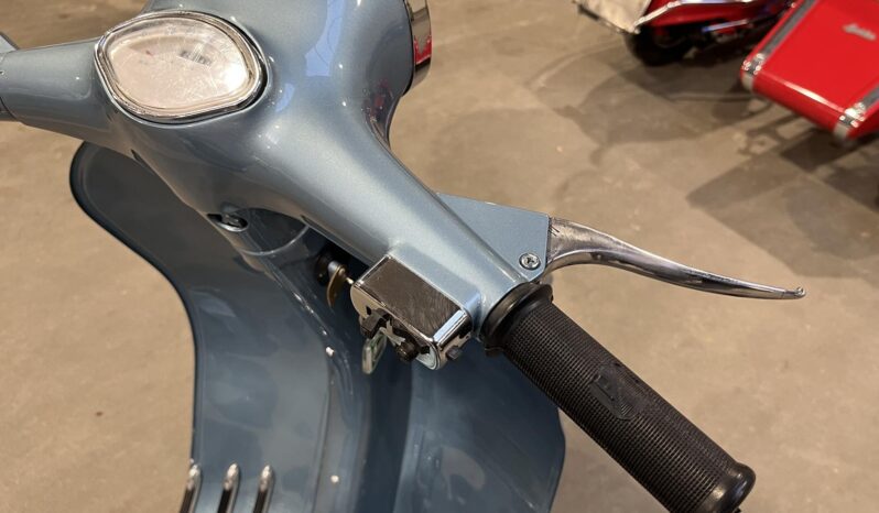 Vespa 150 GRAND LUXE full