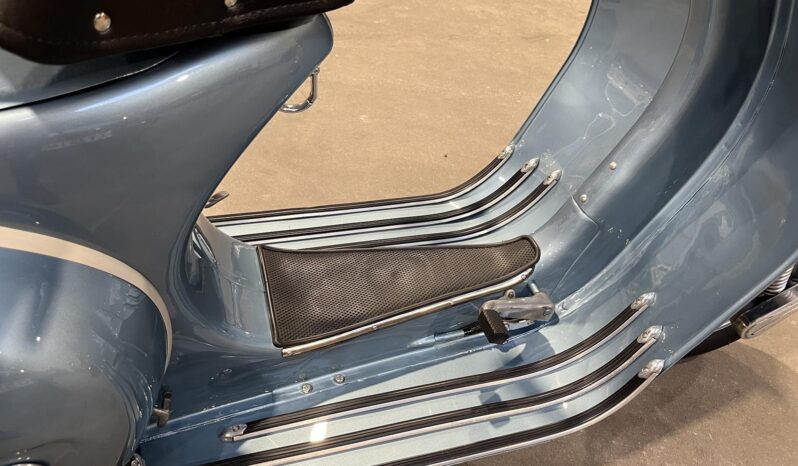 Vespa 150 GRAND LUXE full