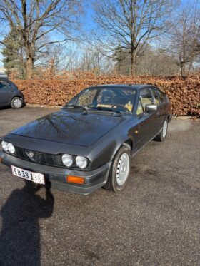 Alfa Romeo GTV 2,0