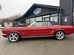 Ford Mustang cabriolet full