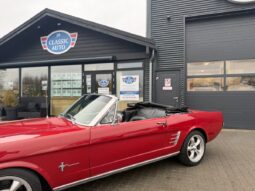 Ford Mustang cabriolet full