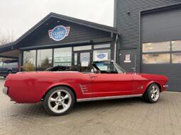 Ford Mustang cabriolet full