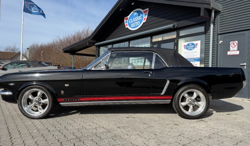 Ford Mustang cabriolet full