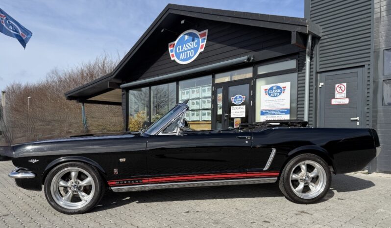 Ford Mustang cabriolet full