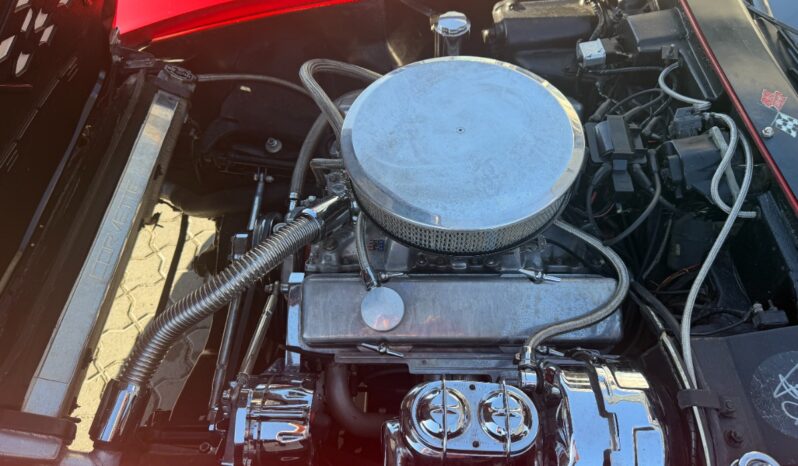 Chevrolet Corvette C3 Cabriolet full