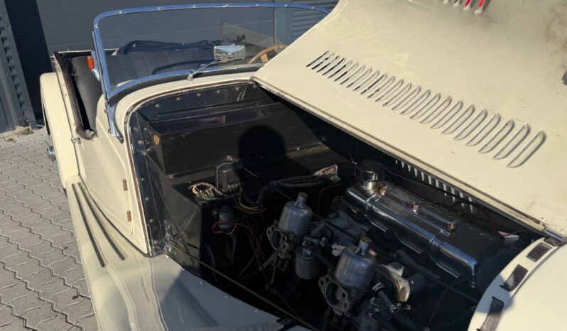 Morgan Plus 4 cabriolet full
