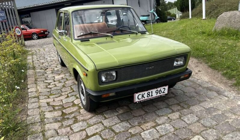 Fiat 128 2-dørs sedan full