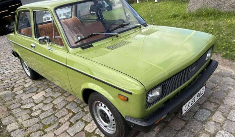 Fiat 128 2-dørs sedan full