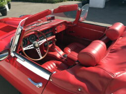 Jaguar E-Type 4,2 Roadstar full