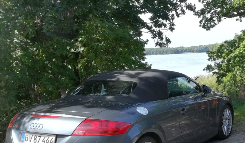 Audi TT Roadster 2,0 full