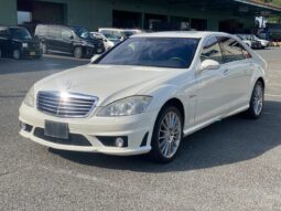 Mercedes-Benz S-Klasse (W220) W221 S63 AMG full