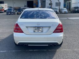 Mercedes-Benz S-Klasse (W220) W221 S63 AMG full