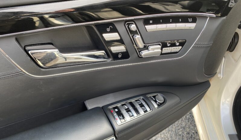 Mercedes-Benz S-Klasse (W220) W221 S63 AMG full