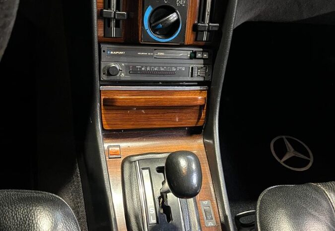 Mercedes-Benz 280-450 (W116) 350 SE V8 – NYSYNET _ HELT SKARP PRIS full