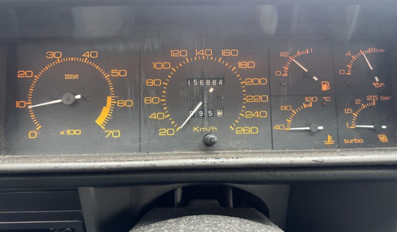 Alfa Romeo 75 Turbo Evoluzione full