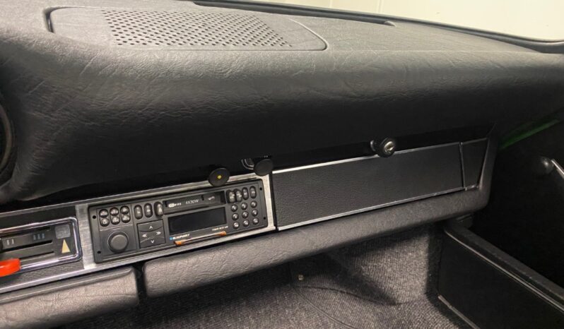 Porsche 911 2.4 E Targa Oilklappe full