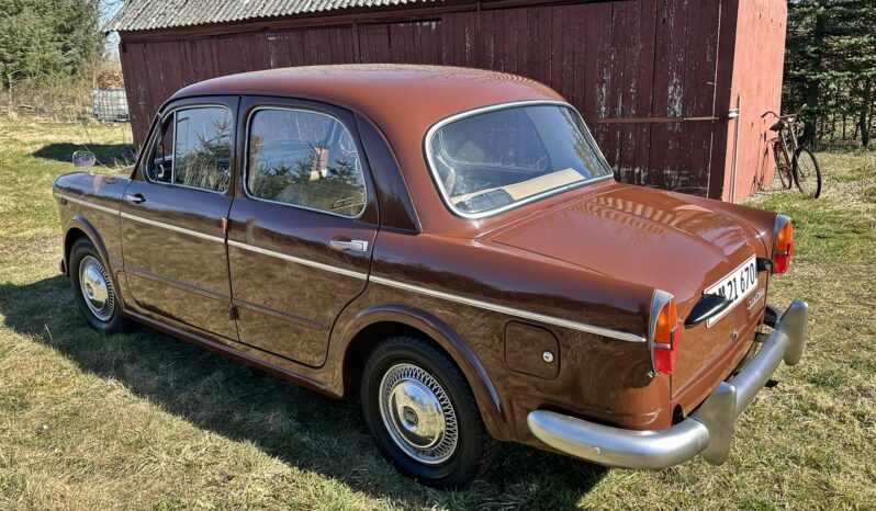 Fiat 1100 Saloon full