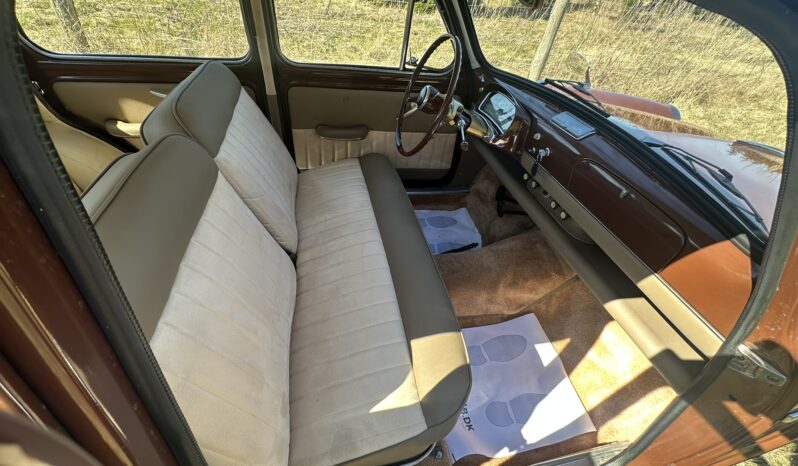 Fiat 1100 Saloon full