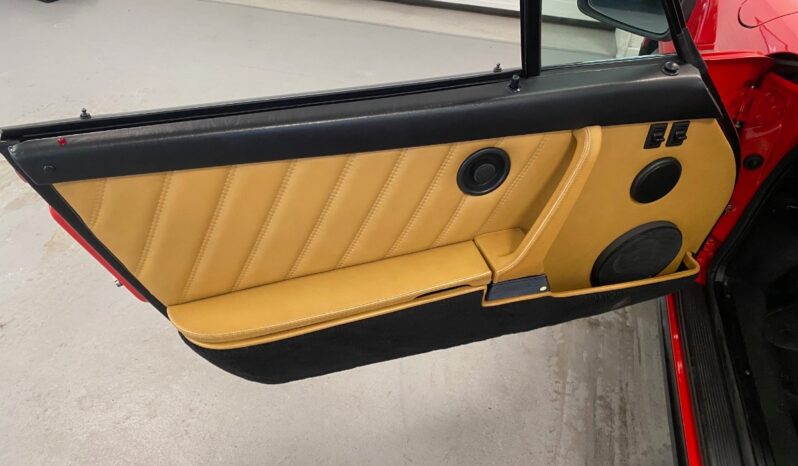 Porsche 911 930 3.3 Turbo Cabriolet full